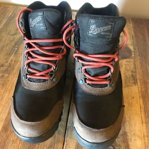 DANNER JAG JAVA/BLACK HIKING BOOTS